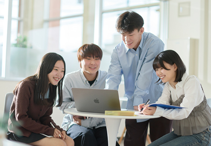AI・情報デザイン大学科