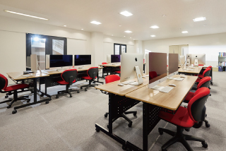 クリエイタールーム